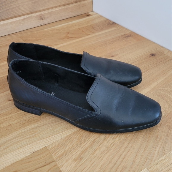 Women's flats - Picture 1 of 2